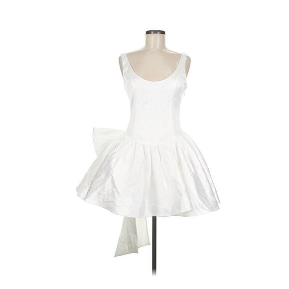NWT Meshki Felicia Satin Mini Dress With Bow White Bridal M - Picture 2 of 3